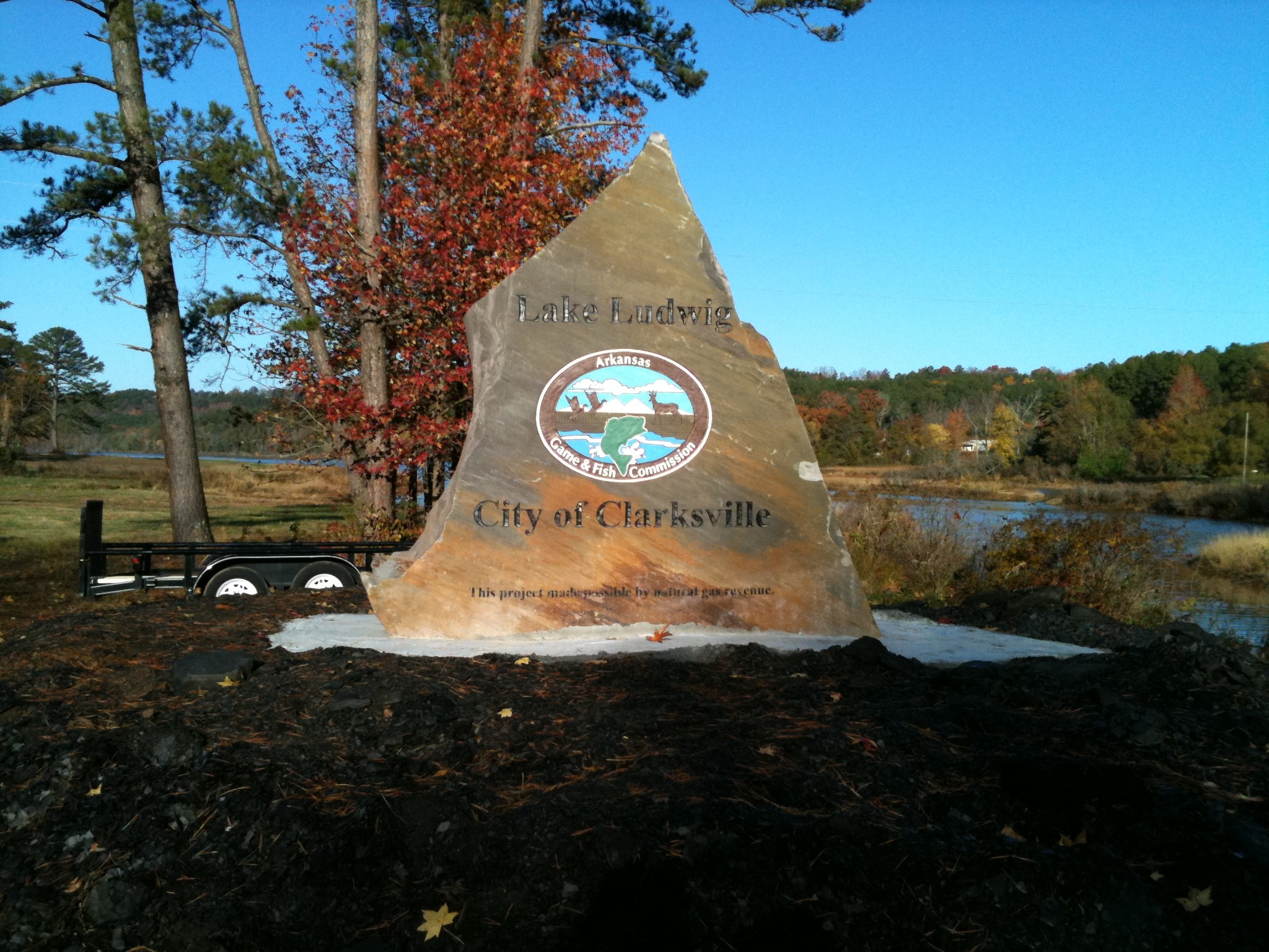 Lake Ludwig Sign.JPG